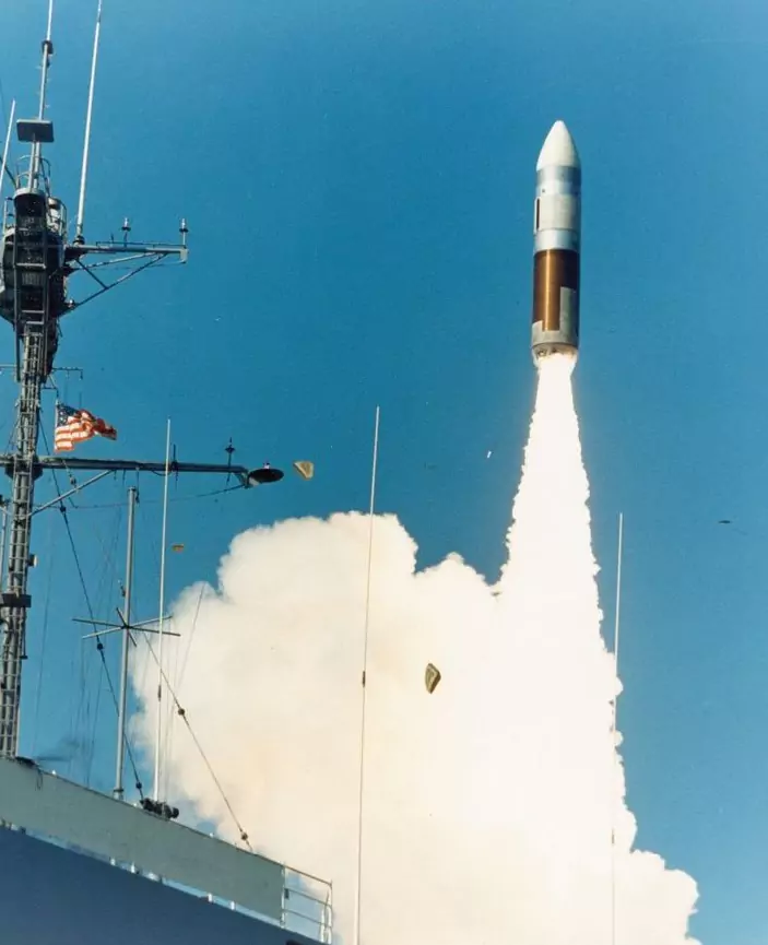 Poseidon C3's sixteenth flight test launched from USS OBSERVATION ISLAND on February 4, 1970.
