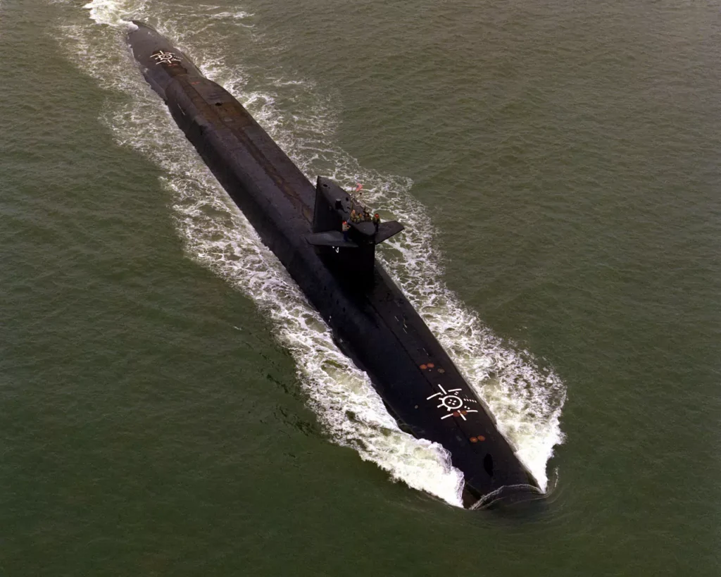 An aerial starboard bow view of USS CASIMIR PULASKI (SSBN-633). This submarine was the seventh conversion to POSEIDON C3 capabilities.